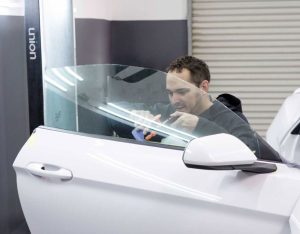 Front car window tinting in Simi Valley